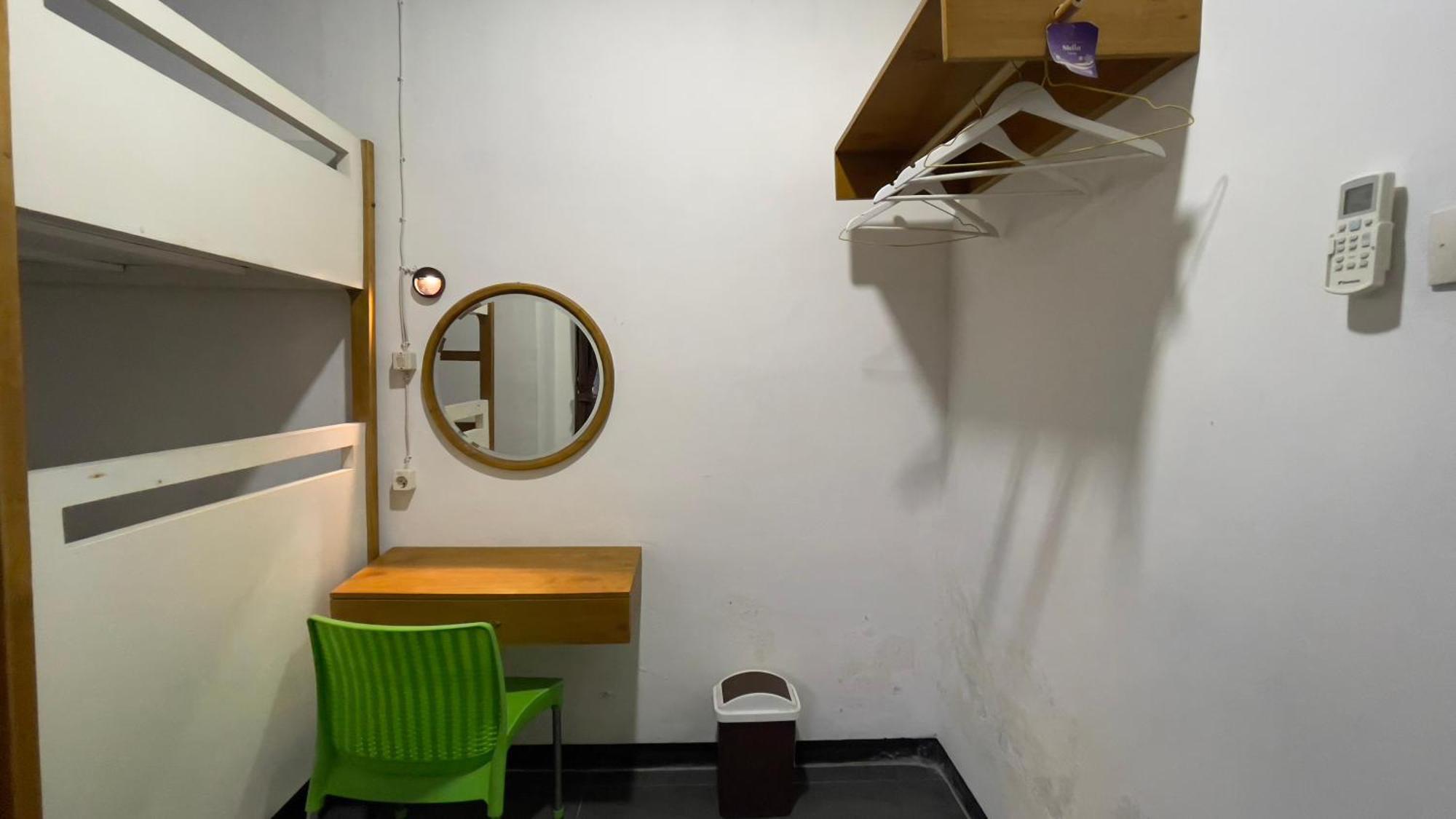Posnya Seni Godod Art Gallery & Homestay Yogyakarta Exterior photo