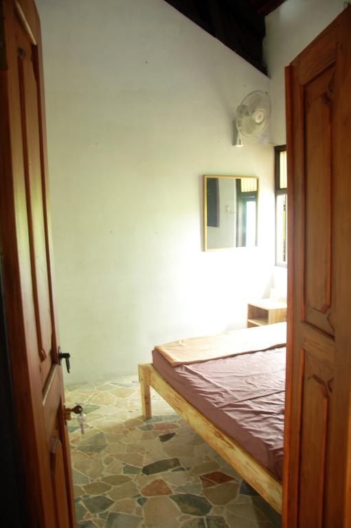 Posnya Seni Godod Art Gallery & Homestay Yogyakarta Exterior photo