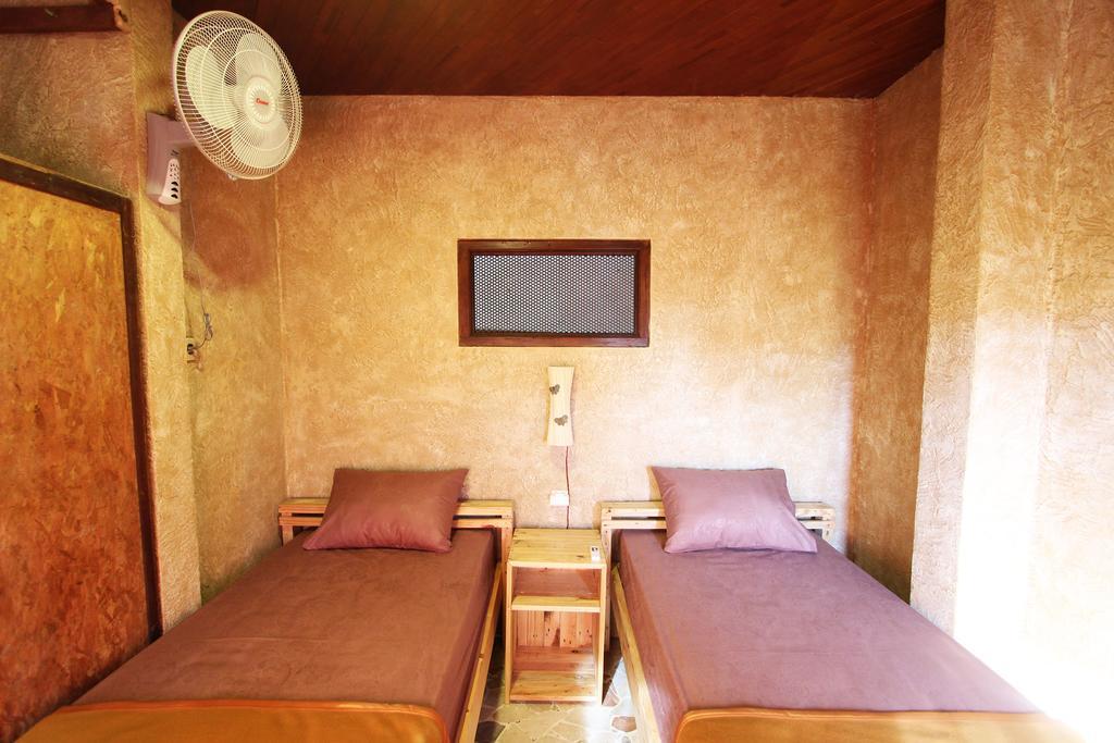 Posnya Seni Godod Art Gallery & Homestay Yogyakarta Exterior photo